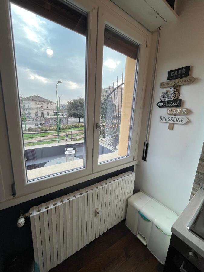 Appartamento Studi - Front Metro Lambrate Milano