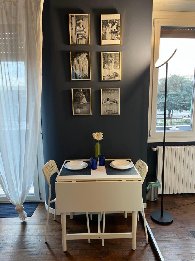 Appartamento Studi - Front Metro Lambrate *