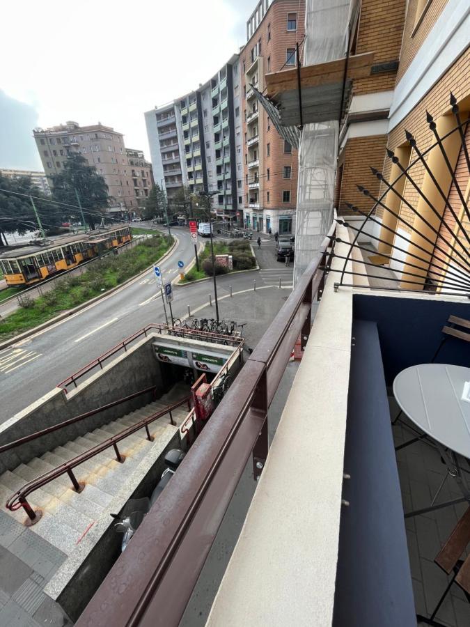Studi - Front Metro Lambrate * Milano